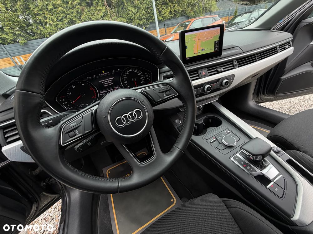 Audi A4 Avant 2.0 TDI S tronic - 30
