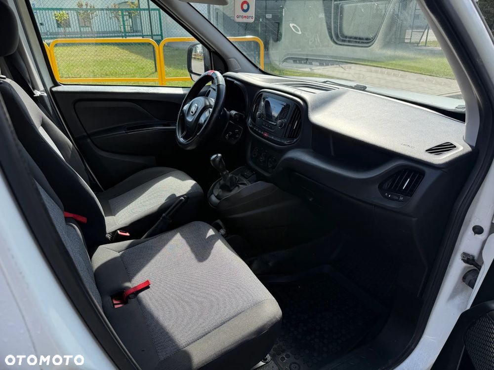 Fiat Doblo - 11