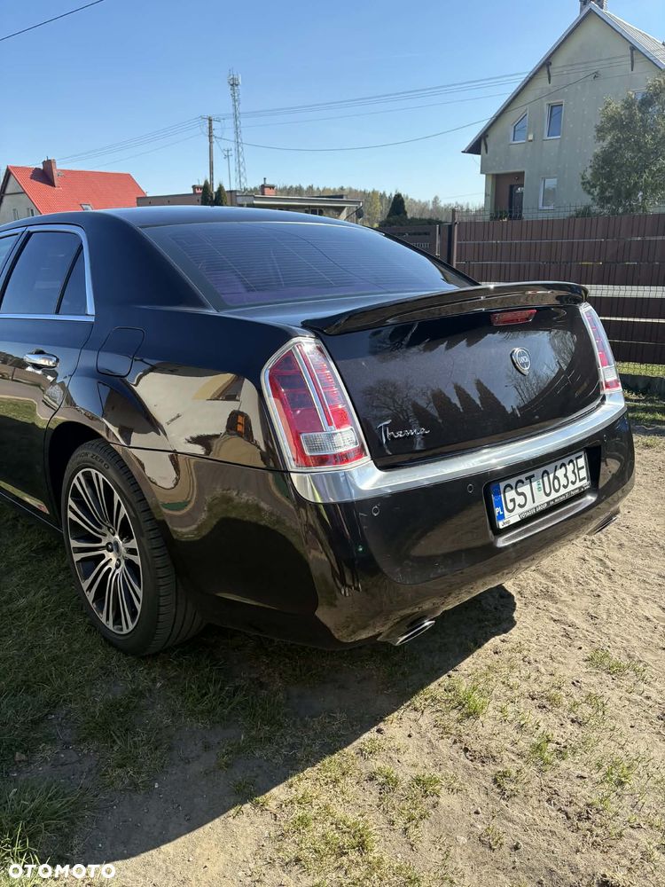 Lancia Thema 3.6 Executive - 26