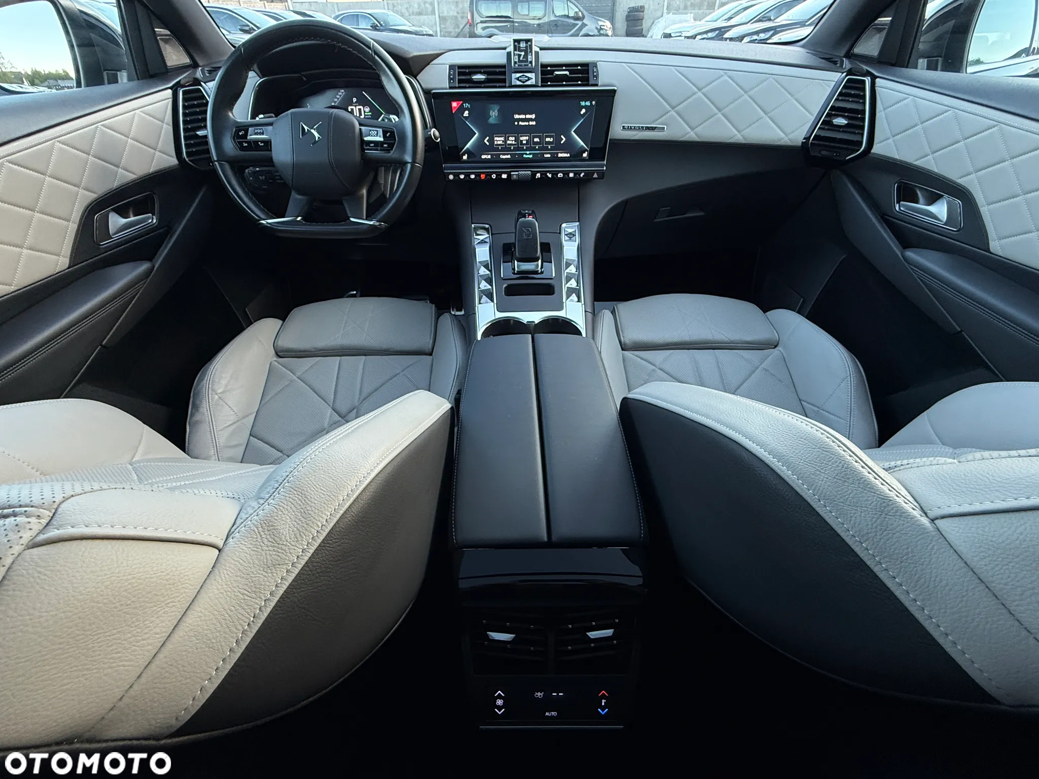 DS Automobiles DS 7 Crossback 1.6 E-Tense 4x4 Grand Chic - 40