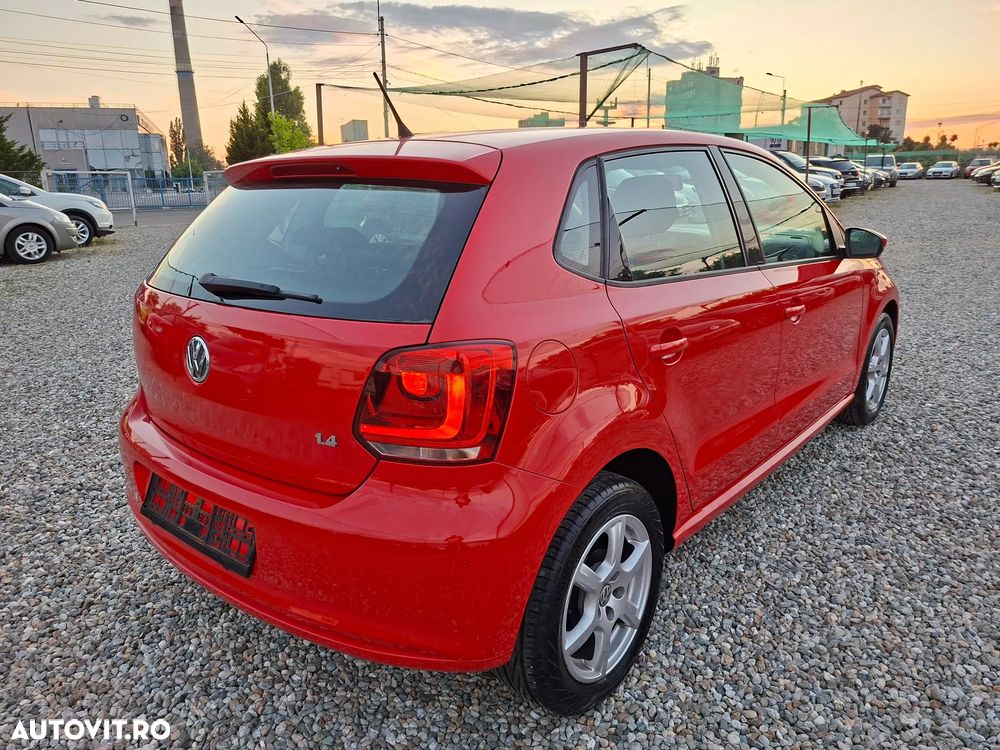 Volkswagen Polo - 2