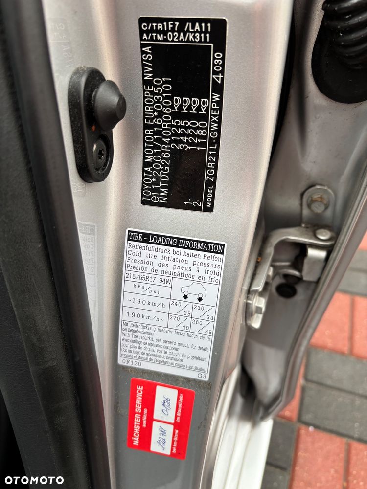 Toyota Verso 1.8 Prestige EU5 MS - 17