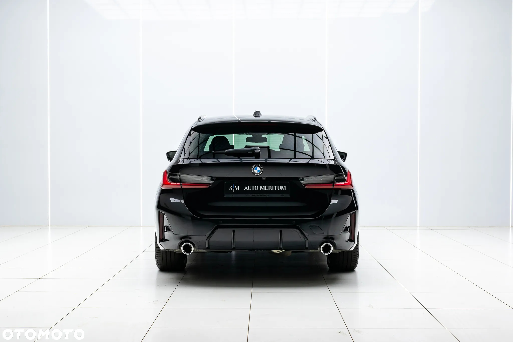 BMW Seria 3 320d Touring xDrive M Sport - 9