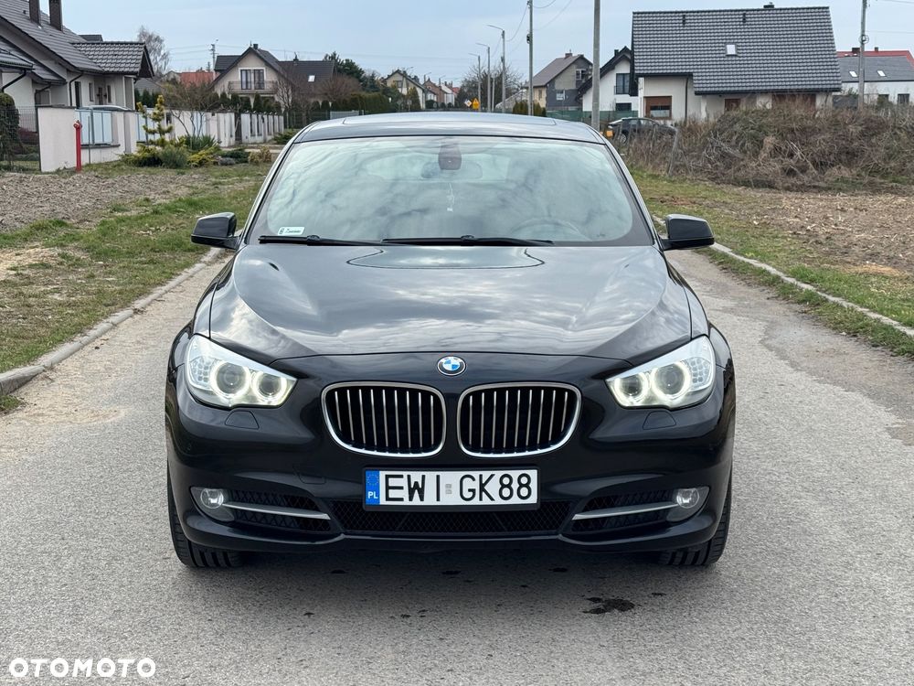 BMW 5GT - 3