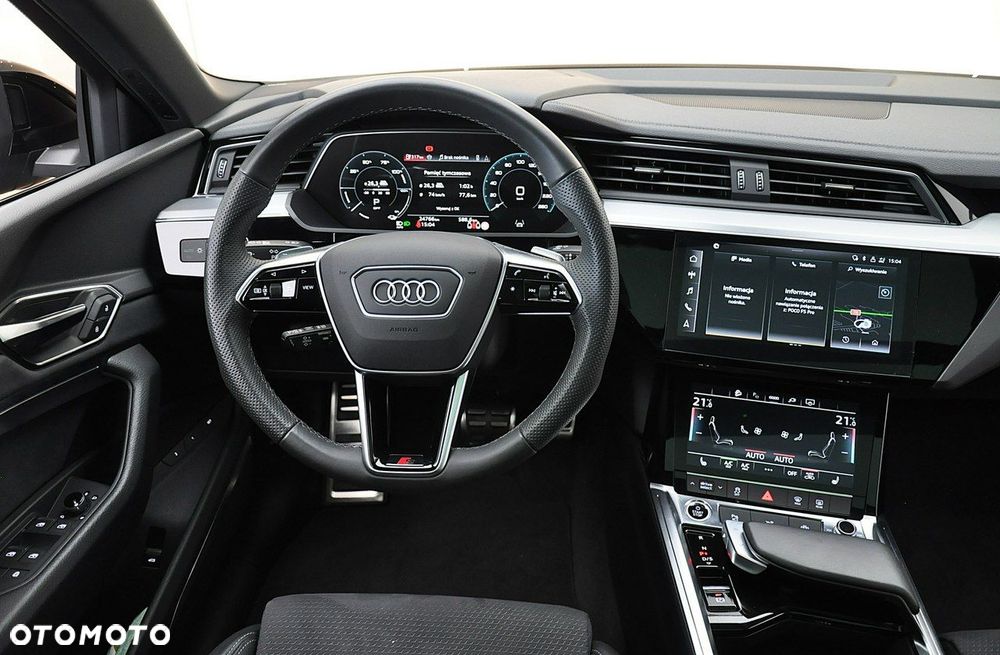 Audi Q8 - 18