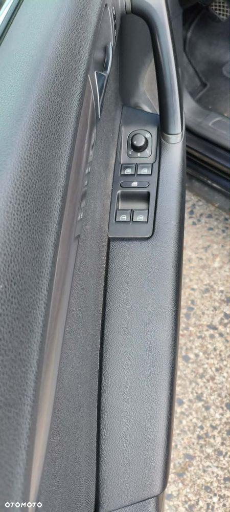 Volkswagen Passat 2.0 TDI BlueMotion Technology Comfortline - 11