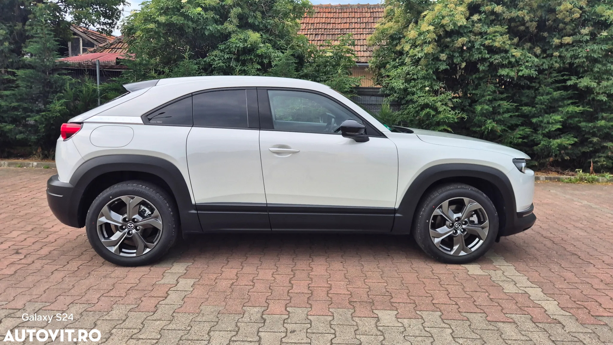 Mazda MX-30 e-Skyactiv EV Exclusive-Line - 32