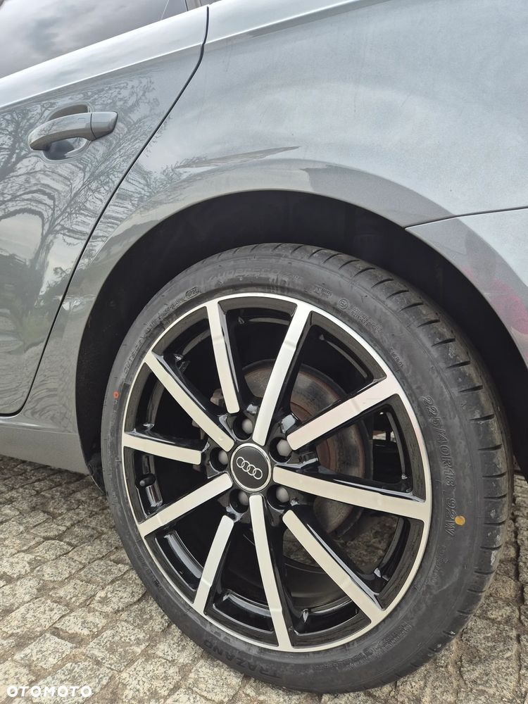 Audi A3 Sportback 2.0 TFSI quattro S tronic design - 11