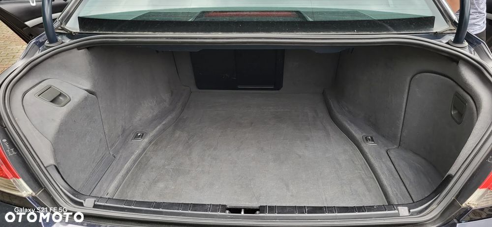 BMW Seria 7 730i - 27