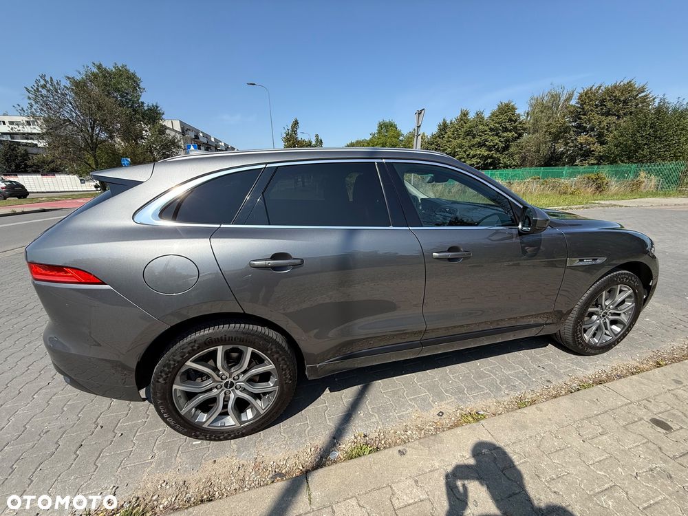Jaguar F-Pace 2.0 i4D AWD R-Sport - 27