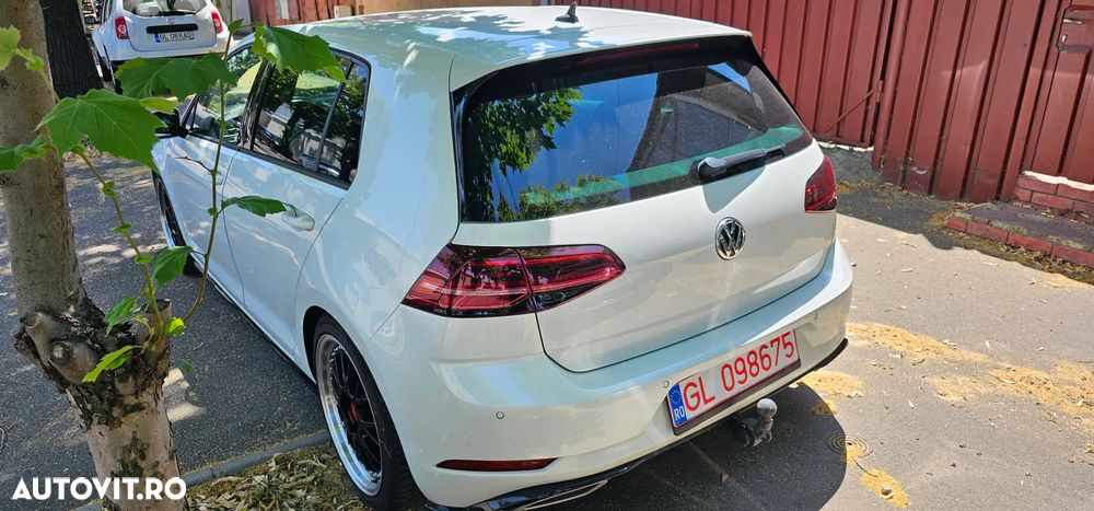Volkswagen Golf 1.0 TSI Sound - 3