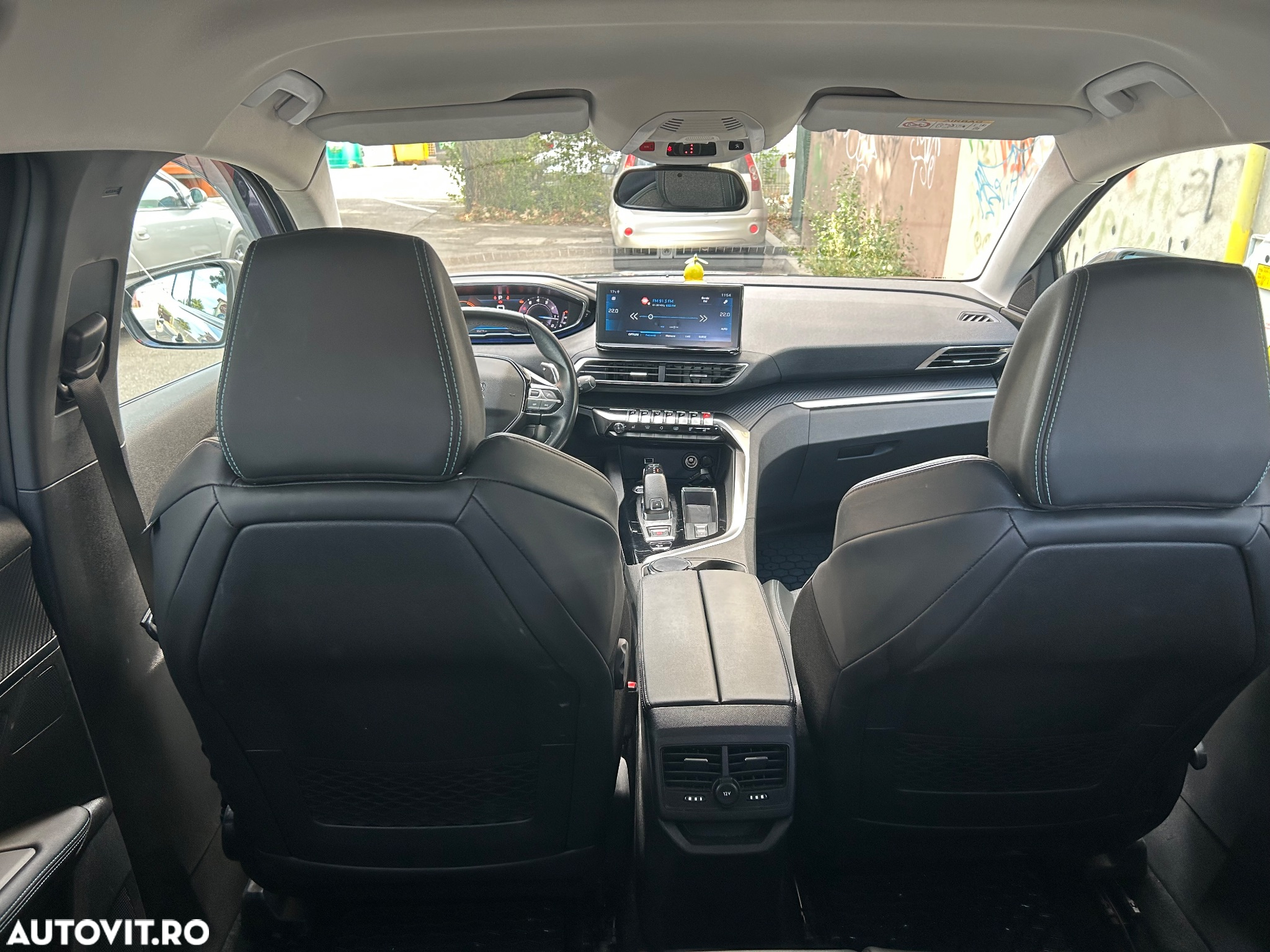 Peugeot 3008 1.2 PureTech Turbo S&S EAT6 Active - 11