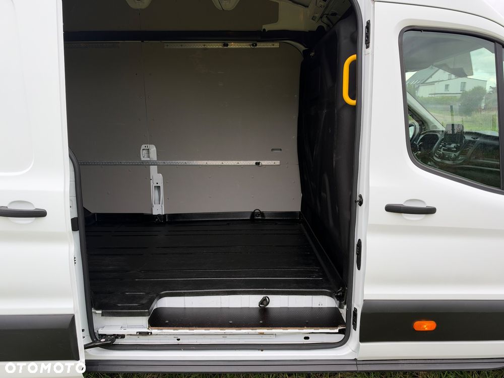 Ford Transit - 16