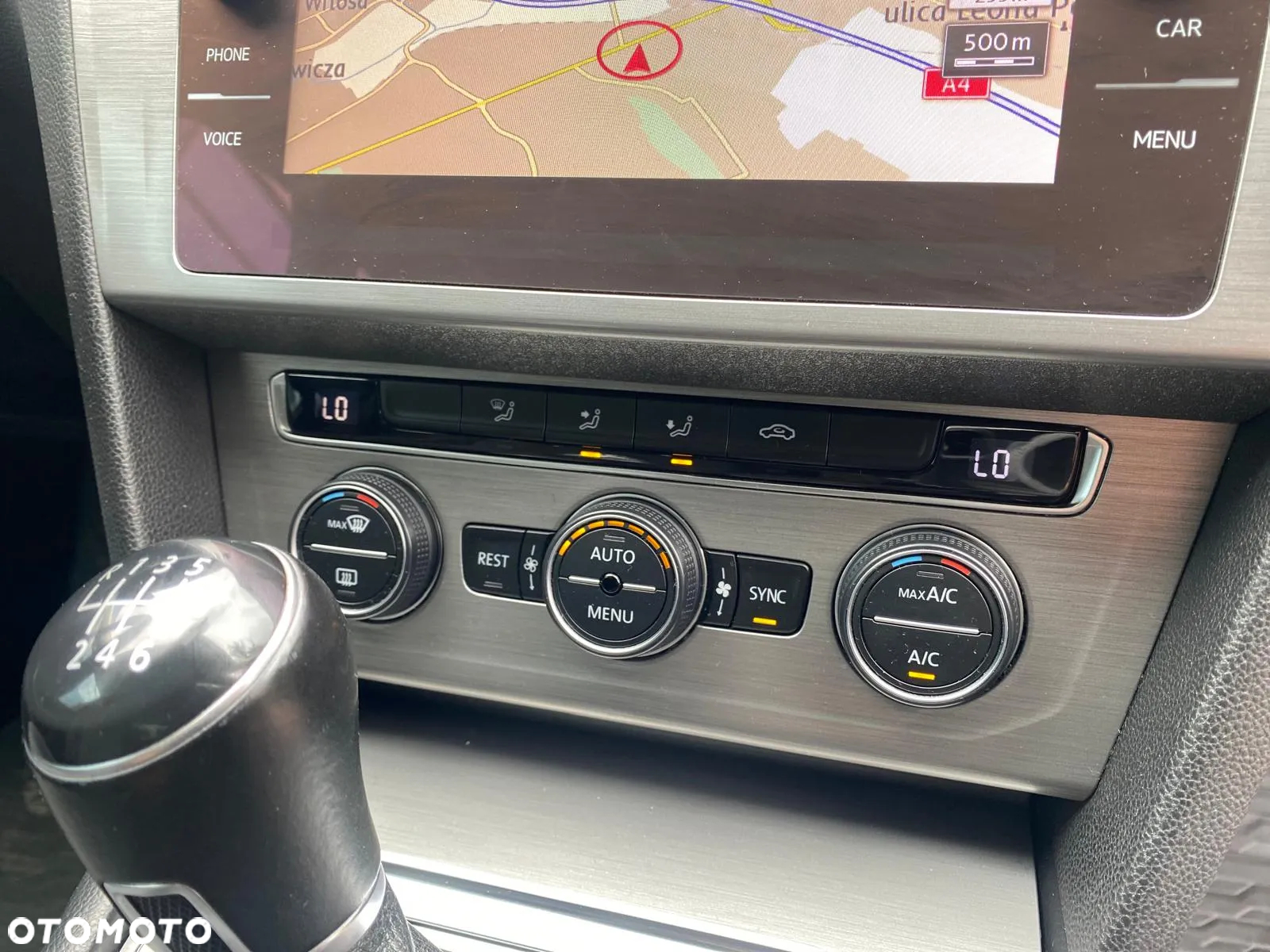 Volkswagen Passat 1.6 TDI BMT Comfortline - 10