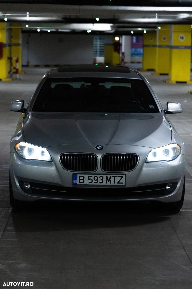 BMW Seria 5 520d - 19