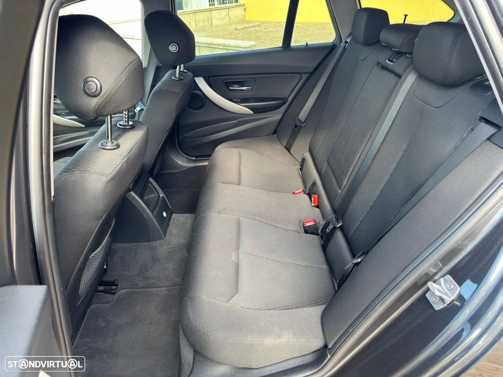 BMW 316 d Aut. Advantage - 11