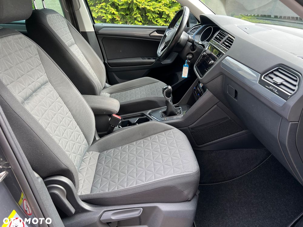 Volkswagen Tiguan 2.0 TDI SCR Life - 31