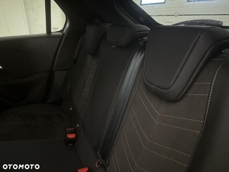 Opel Corsa - 20