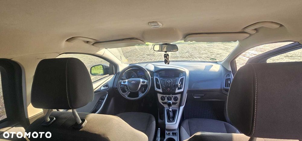 Ford Focus - 8