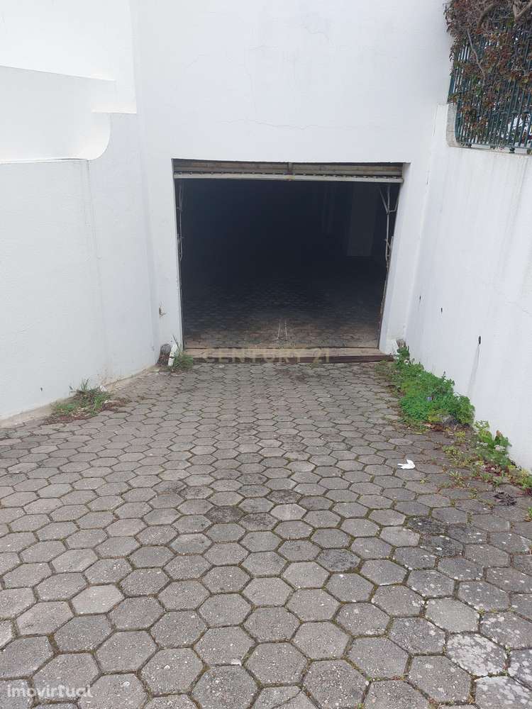 Garagem box fechada Urb. Mar e Serra - Grande imagem: 3/7