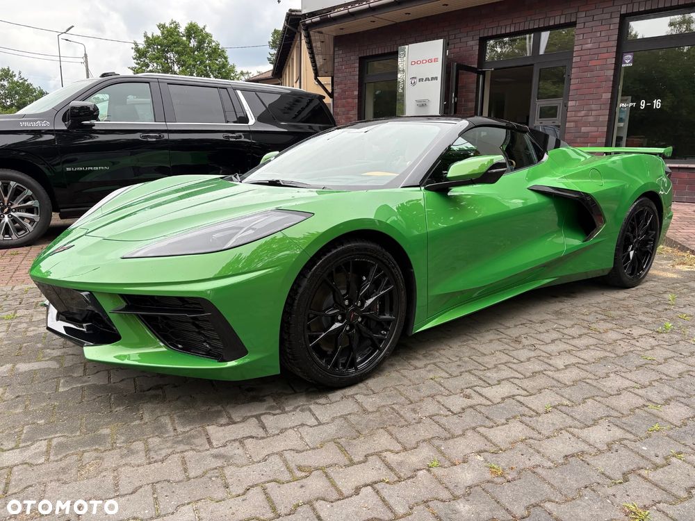 Chevrolet Corvette - 23