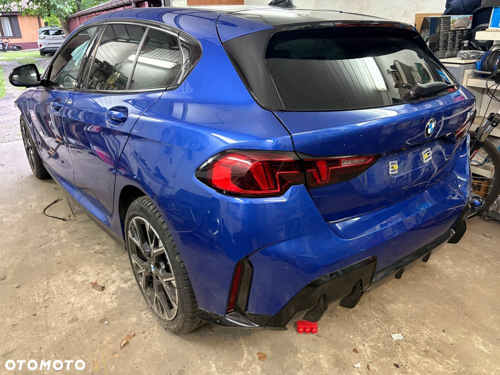 BMW Seria 1 120 mHEV - 4