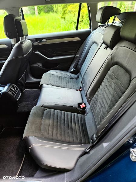 Volkswagen Passat 2.0 TDI Business DSG - 14