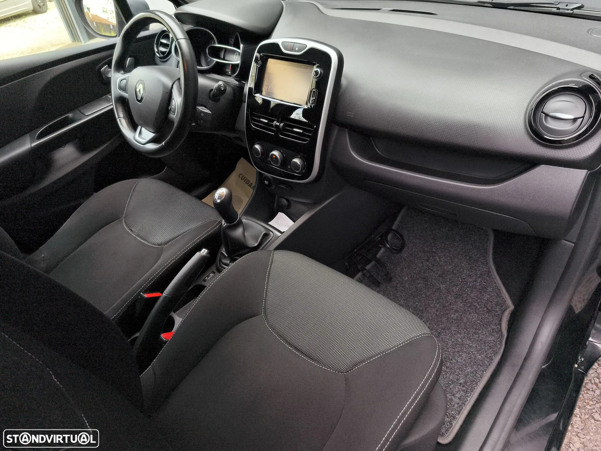 Renault Clio 1.5 dCi Limited - 13