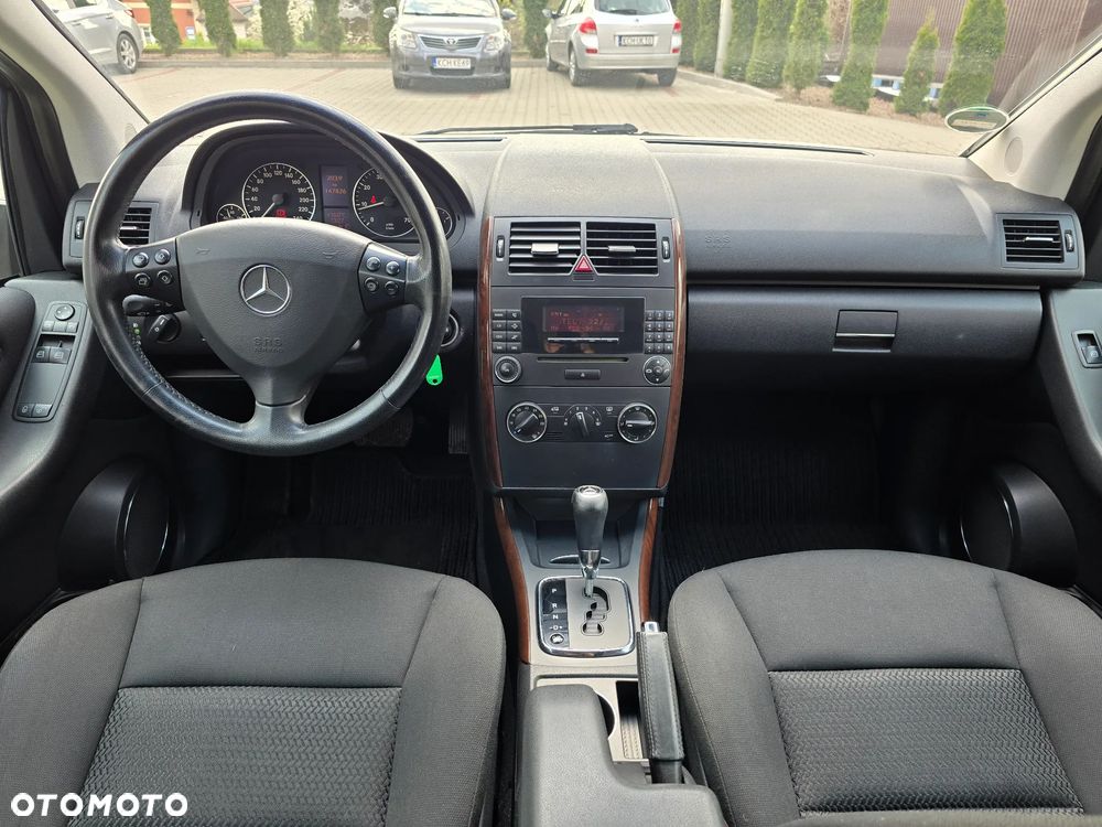 Mercedes-Benz Klasa A 150 Autotronic Elegance - 25