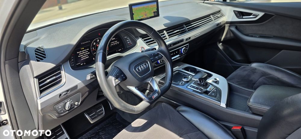 Audi SQ7 4.0 TDI Quattro Tiptronic - 9