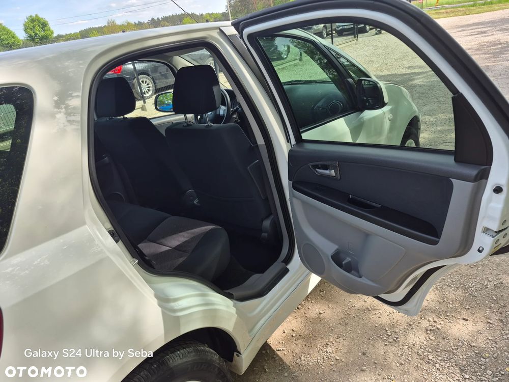 Suzuki SX4 - 22