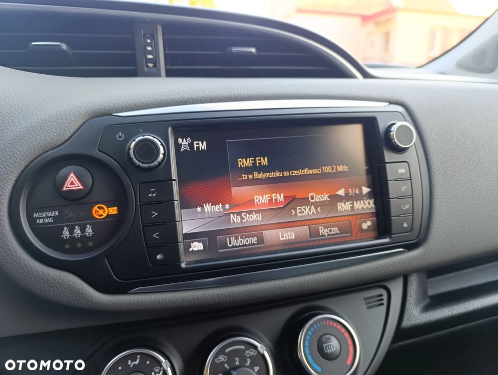 Toyota Yaris 1.33 Premium - 26