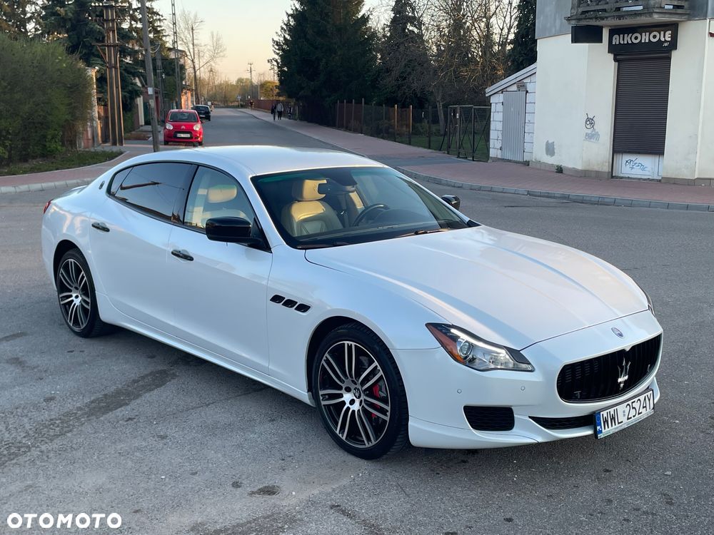 Maserati Quattroporte D - 10