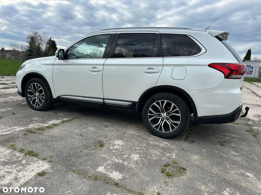 Mitsubishi Outlander 2.0 4WD CVT Active+ - 4