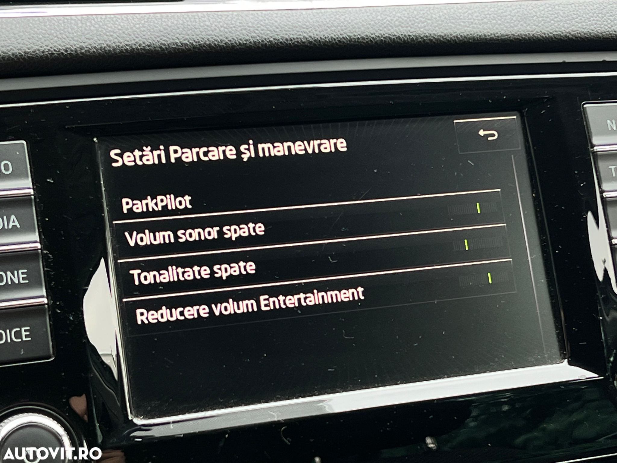 Skoda Octavia 2.0 TDI (Green tec) DSG Ambition - 25