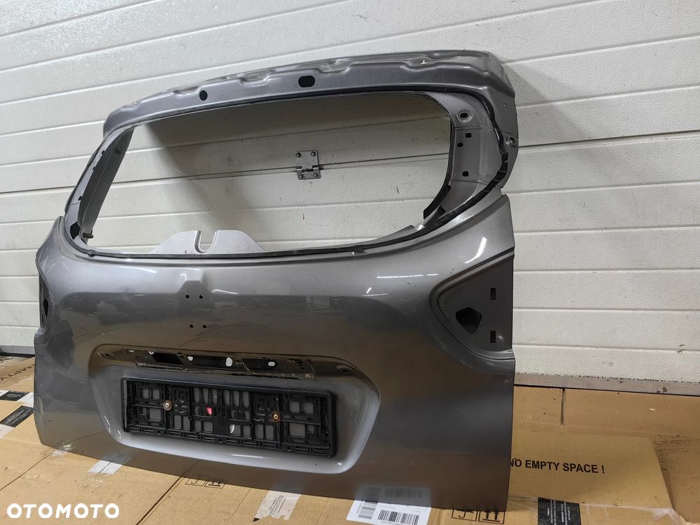 Renault Captur I 1 klapa bagażnika - 2