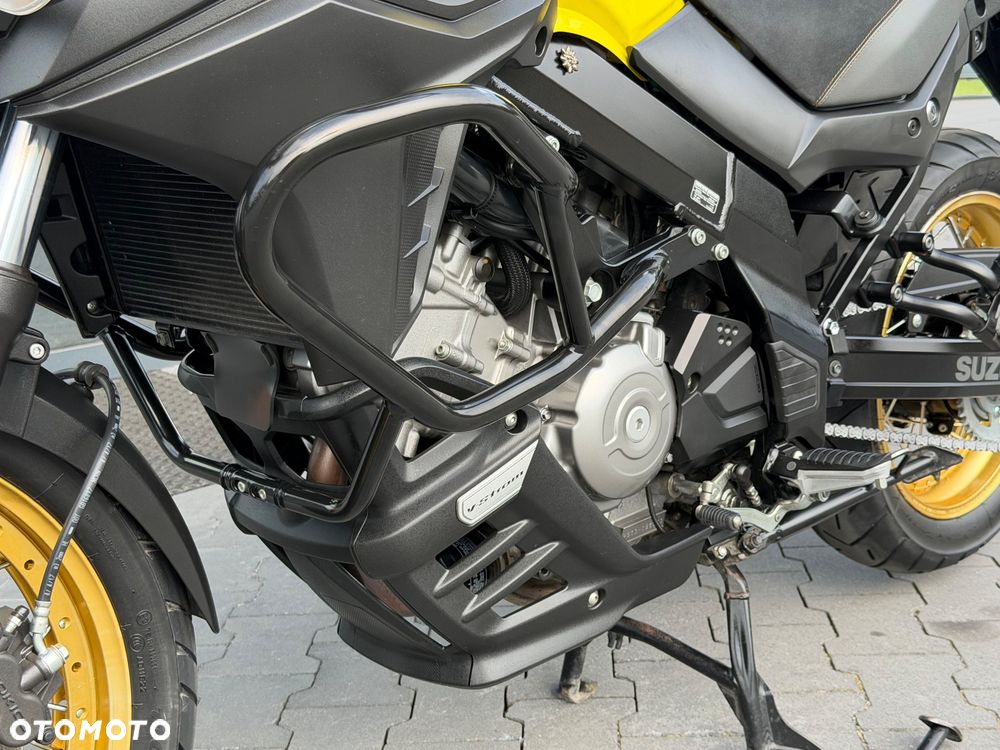 Suzuki V-STROM - 34