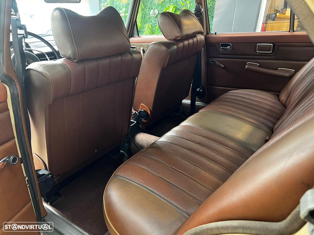 Mercedes-Benz W114/W115 (1968-1974) - 11