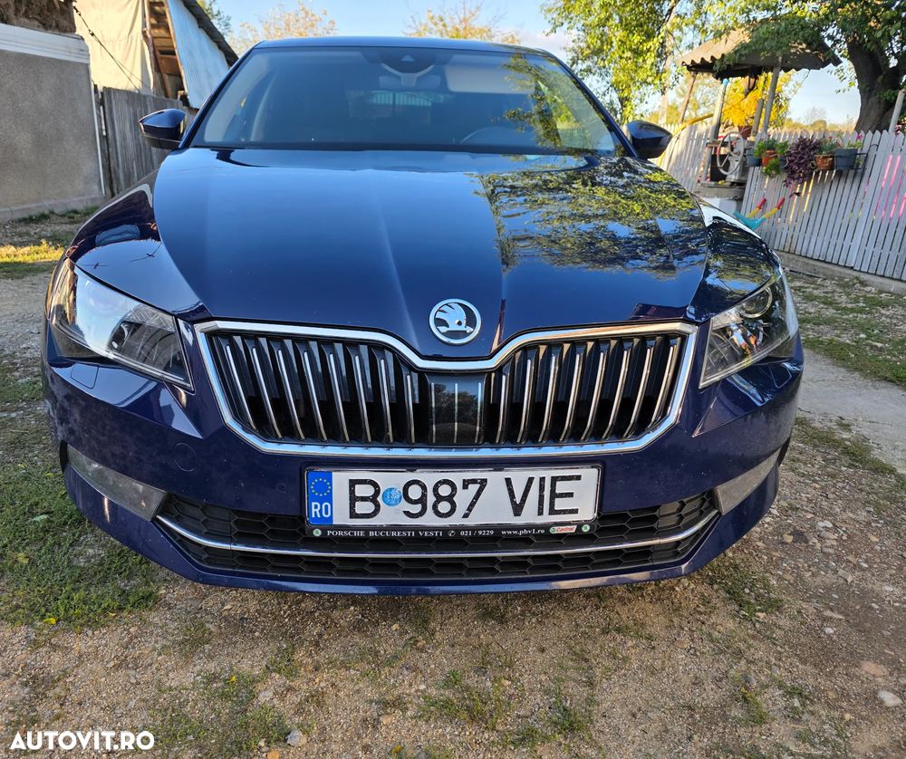 Skoda Superb 2.0 TDI DSG Laurin & Klement - 19