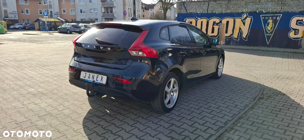 Volvo V40 D2 Summum - 8