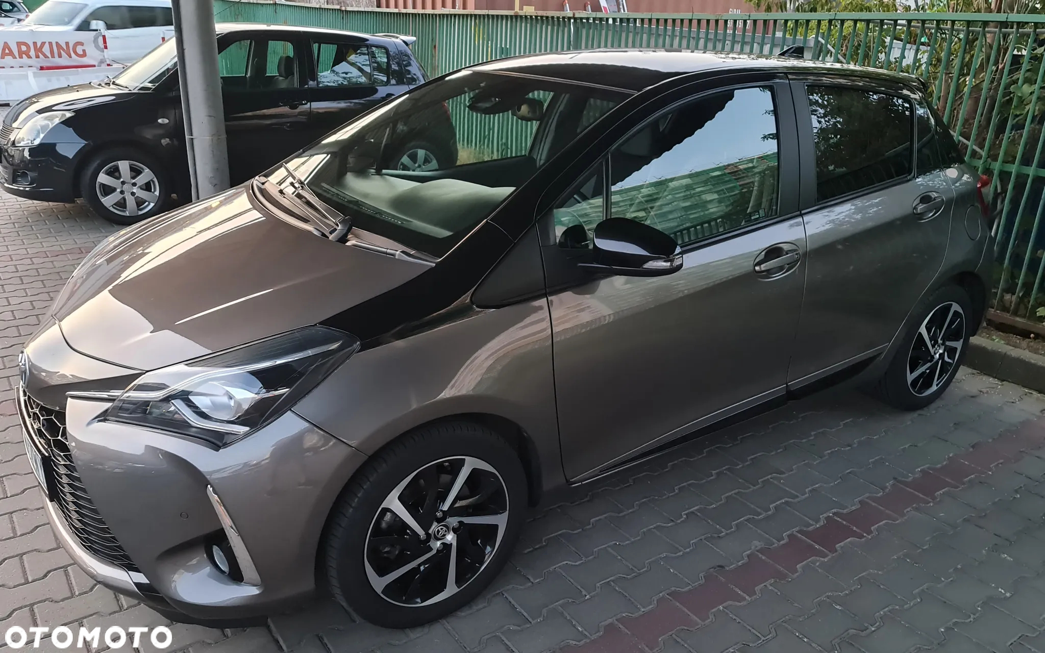 Toyota Yaris 1.5 Selection CVT - 2