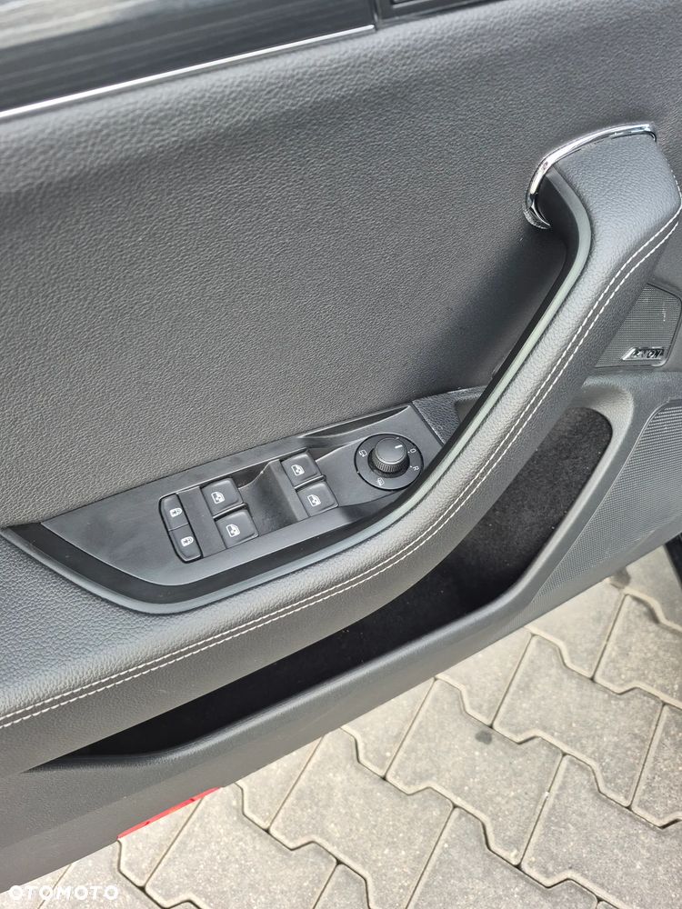 Skoda Superb 2.0 TSI DSG Style - 18