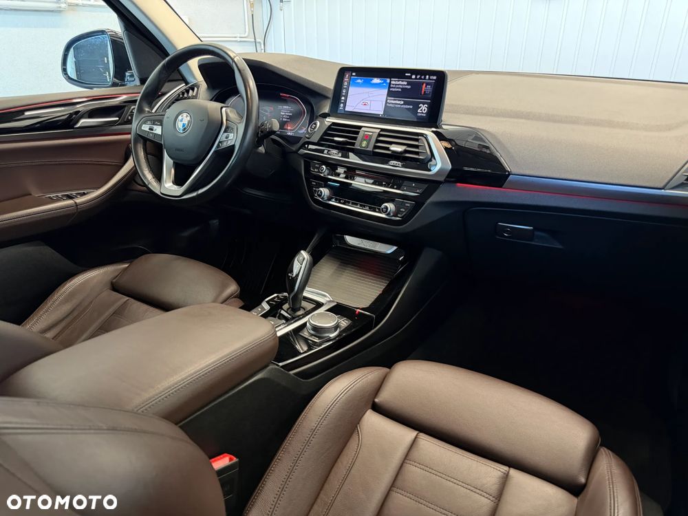 BMW X3 xDrive20i GPF xLine - 25