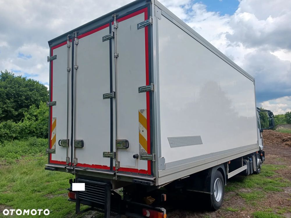 Iveco EUROCARGO 100E18 E5 2013r 277 tyś km KLIMA SALON Izoterma Chłodnia Mroźnia - 17