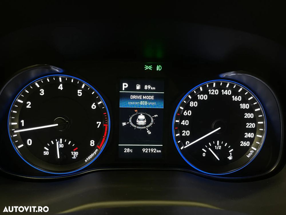 Hyundai KONA 1.6 T-GDI DCT 4WD Premium - 32