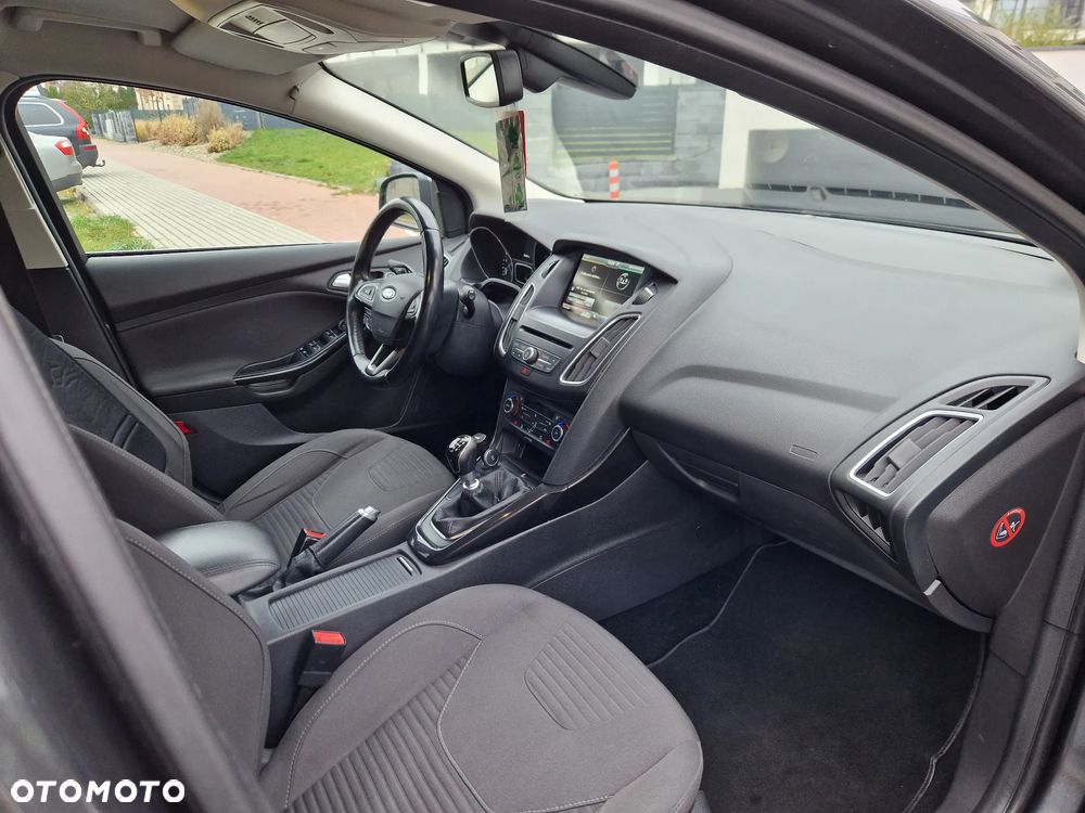 Ford Focus 1.6 TDCi Titanium - 10