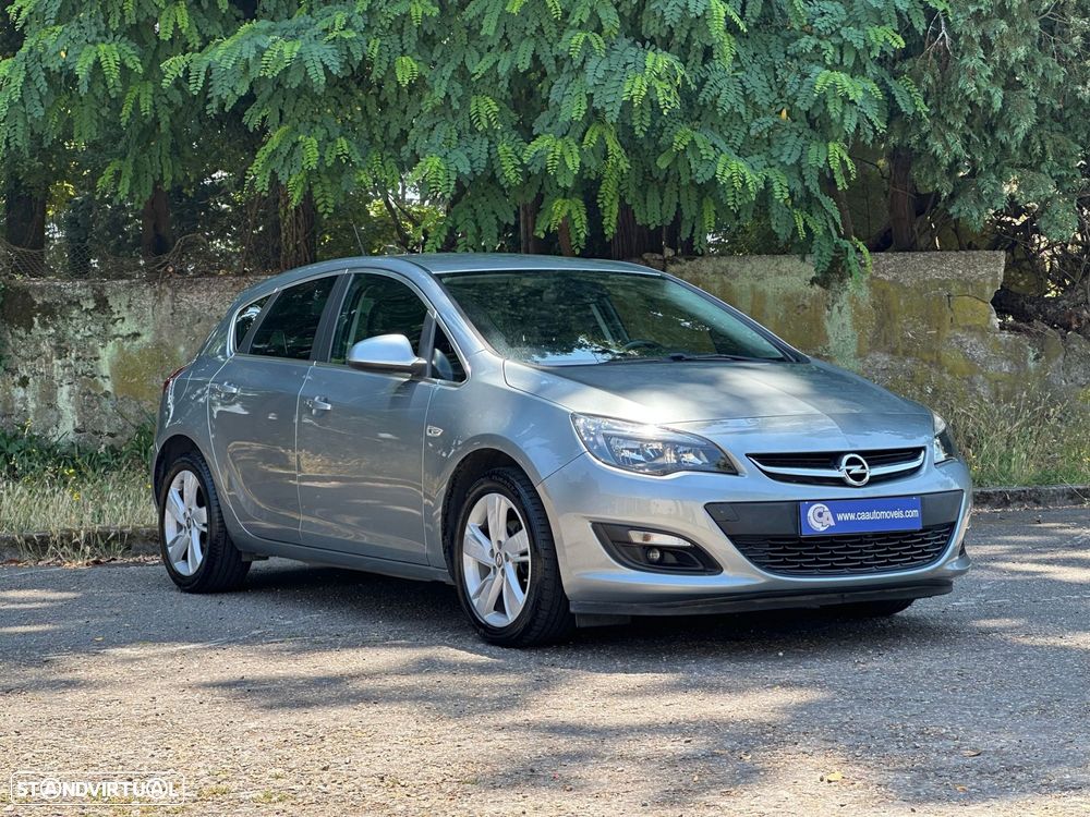 Opel Astra 1.4 Cosmo - 24