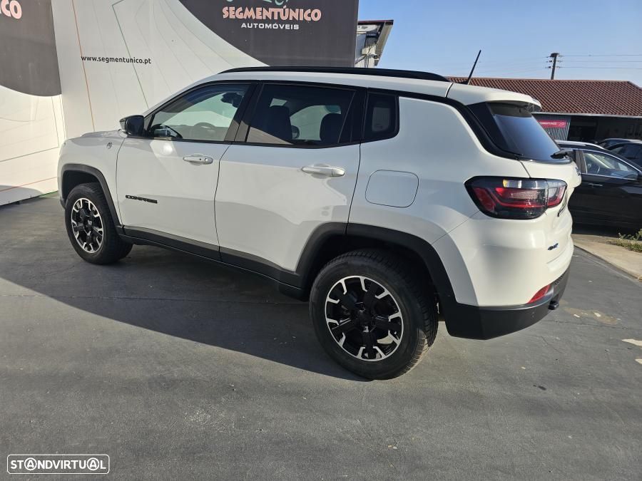Jeep Compass 1.3 TG Trailhawk - 14