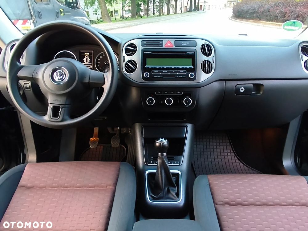 Volkswagen Tiguan - 21