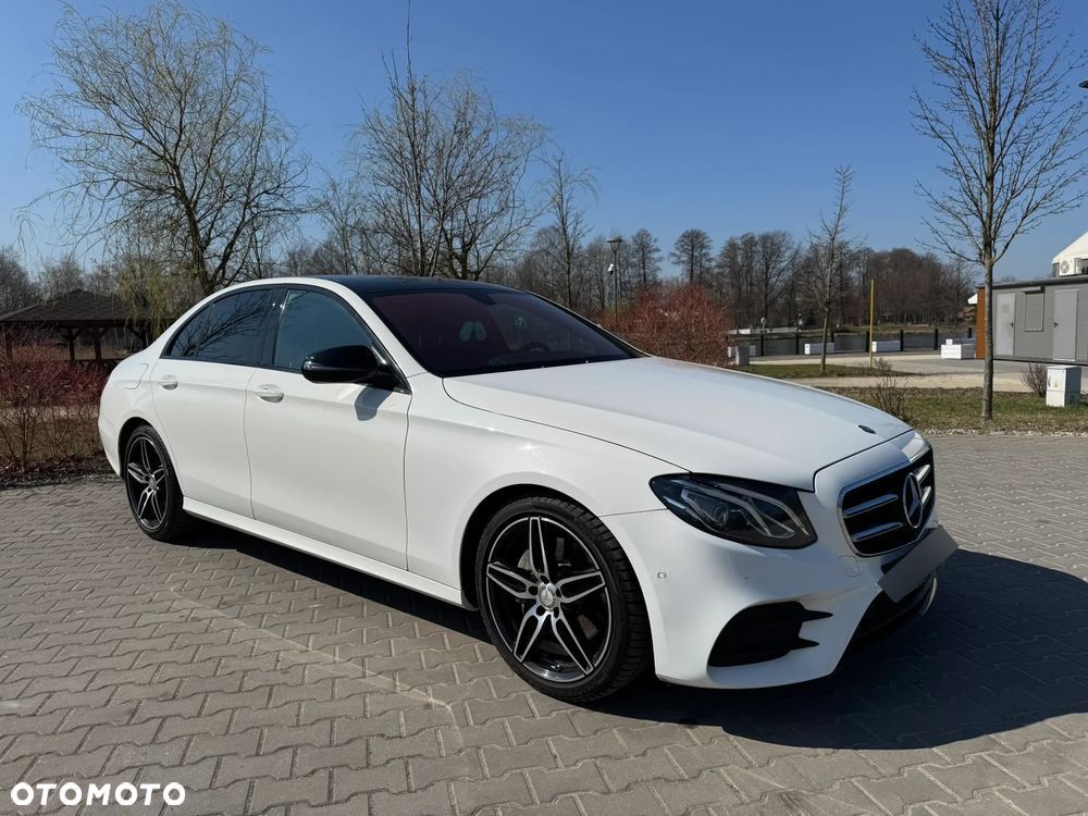 Mercedes-Benz Klasa E 220 d 4-Matic 9G-TRONIC - 7